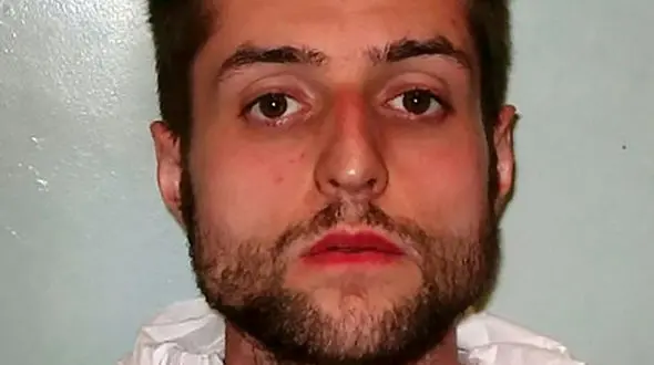 ضربات وحشیانه قاتل روانی به یک زن +عکس