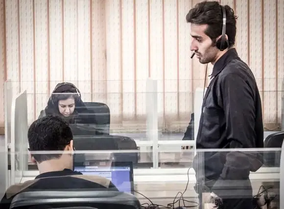 کارگران ، کسب و کارهای کوچک و خصوصی نیازمند توجه جدی/ قطع اینترنت؛ مشاغل آنلاین را از مدارخارج کرده/ فرماندهی اقتصاد کمتر از فرماندهی جنگ نیست