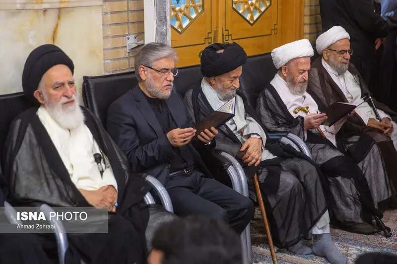 تصاویر: مراسم ترحیم آیت الله شبیری زنجانی در حرم حضرت فاطمه معصومه(س)