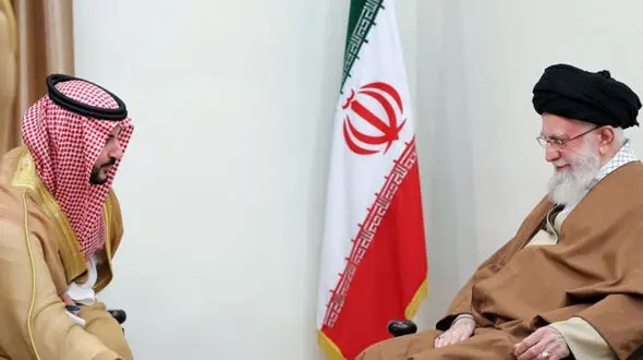 توییت های خالد بن سلمان وزیر دفاع عربستان از دیدار با رهبر انقلاب تا دیدار با سرلشکر باقری