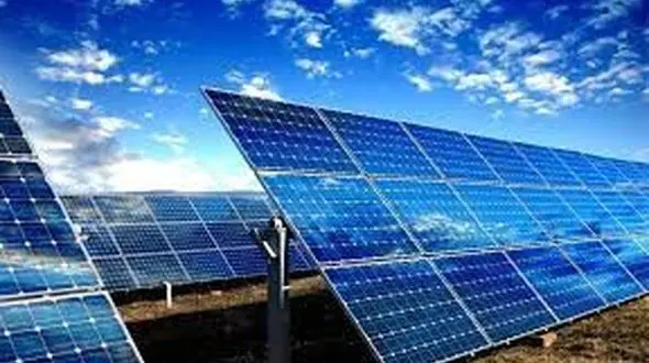 بزرگترین نیروگاه برق خورشیدی جهان در عمان افتتاح شد