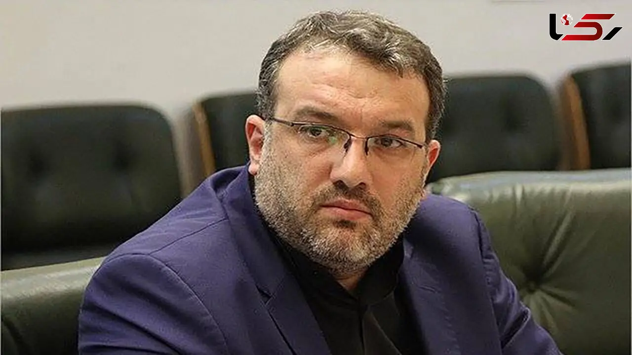 عدم بازگشت ارز شرکت های پتروشیمی و فولادی به کشور، خیانت آشکار به 80 میلیون ایرانی است!