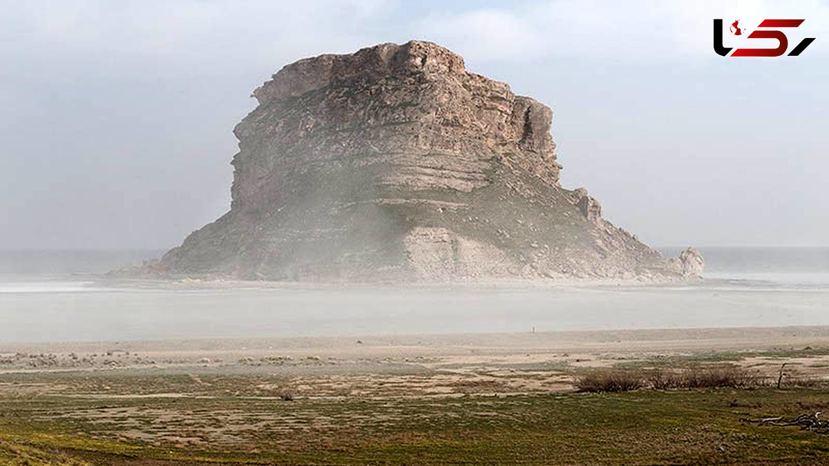 طوفان نمک در دریاچه ارومیه! 