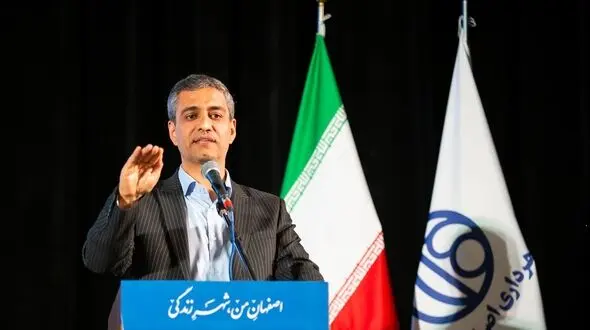 ایجاد نیروگاه راهکار درستی برای مدیریت ناترازی نیست/ شهرداری اصفهان الگوی تولید انرژی پاک+فیلم