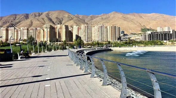 دریاچه مصنوعی چیتگر در معرض بی آبی/ عضو شورای شهر: شهرداری باید هر چه سریعتر حق آبه دریاچه اختصاص یابد