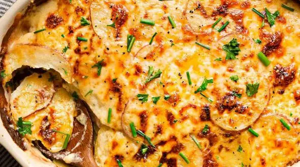 درست کردن کیک شکلاتی و گراتن سیب زمینی