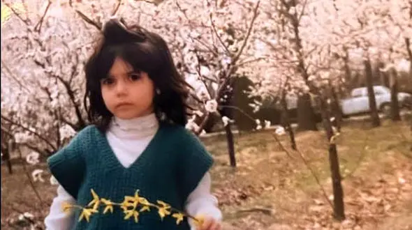 این دختر بچه عروسک باربی ایران شد / عمرا خانم بازیگر را بشناسید ! + عکس ها