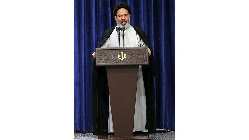 رهبر معظم انقلاب اسلامی حضرت آیت الله خامنه ای امروز( دوشنبه ) 17 اردیبهشت 1403 در دیدار مسئولان و کارگزاران حج و جمعی از زائران بیت الله الحرام