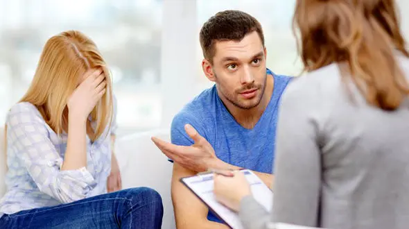 دوستی به نام "روان درمانگر"