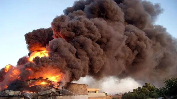 فیلم| لحظه انفجار مهیب کارخانه در استانبول !