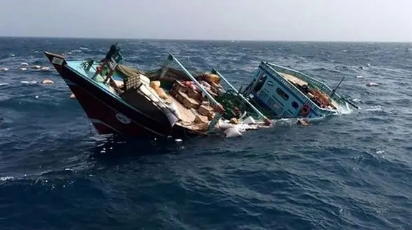 خطر مرگ از بیخ گوش این 4 صیاد بوشهری گذشت