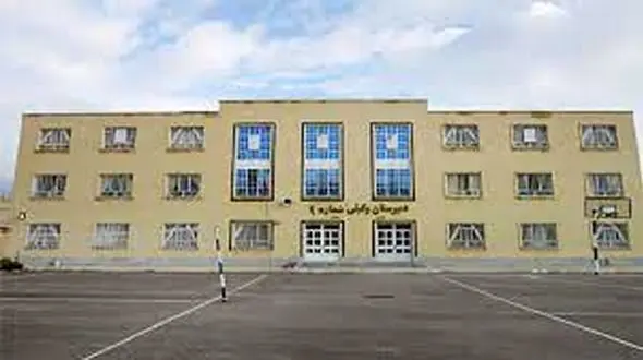 ۱۹ خودکشی ناموفق بین دانش آموزان نیشابور طی یک سال!/ احداث بزرگترین مدرسه کشور با 16هزار مترمربع زیربنا