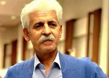 آواز اصیل؛ صدای جانسوز ناصر رزازی در منزلش که قلب رو شرحه شرحه میکنه