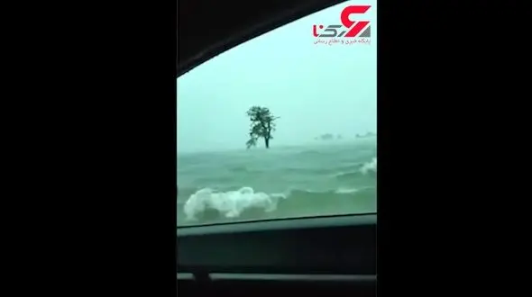 تبدیل شدن جاده‌های تگزاس به دریاچه! + فیلم 