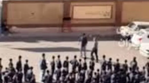 اخراج کادر خاطی مدرسه پرند در پی انتشار فیلم تنبیه بدنی دانش‌آموز