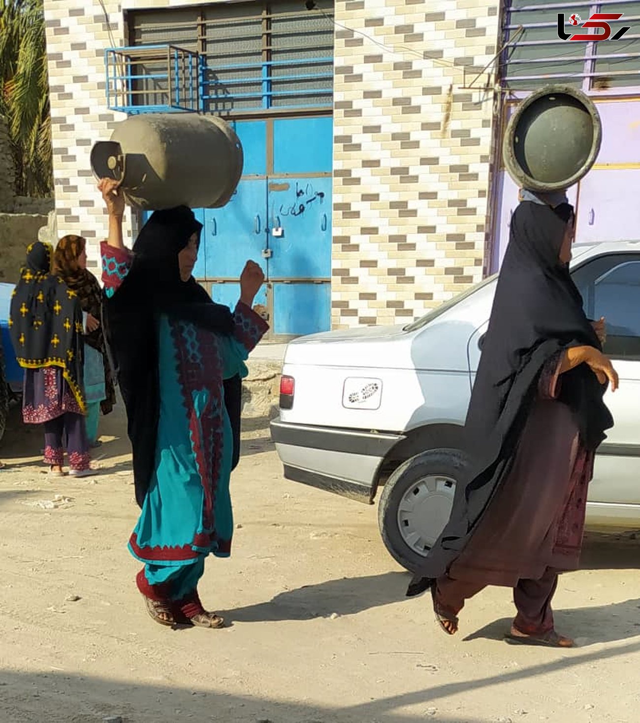 وضعیت زنان سیستان و بلوچستان در گرمای 50 درجه + فیلم 