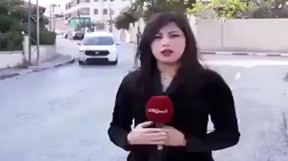 آزار خانم خبرنگار توسط یک راننده جلوی دوربین  + فیلم / فلسطین