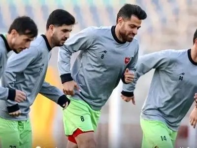 آخرین وضعیت مصدومان پرسپولیس/ تیم اوسمار در حال بارگزاری!