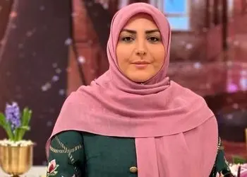 عکس / با المیرا شریفی مقدم خوش استایل باشید / نگاهی به عبای زیبا و باوقار سنگوزی شده خانم مجری شیک