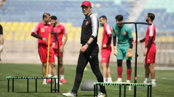 رقابت جذاب آقای پاس گلی در پرسپولیس/ یک مهاجم 6 دانگ پازل سرخ‌پوشان را تکمیل می‌کند