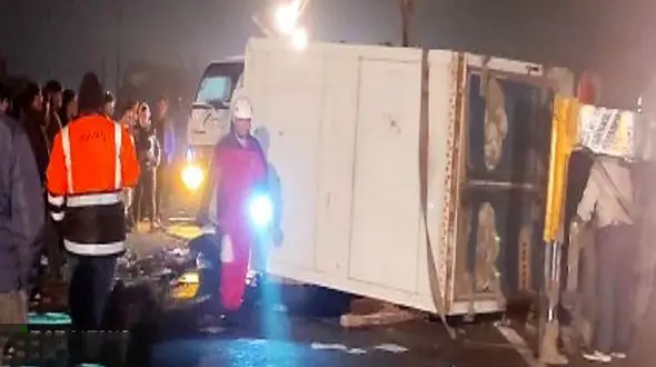 7 کشته در تصادف هولناک سمند با ایسوز در پارس آباد 