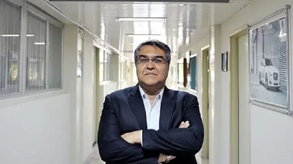 خطر تعطیلی برای خودروسازان در سال جدید وجود دارد