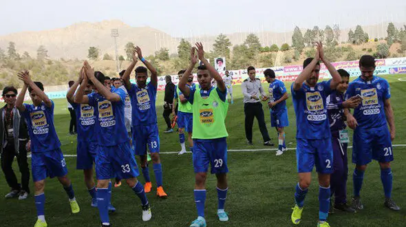 تهدید رکوردهای پرسپولیس توسط ذوب‌آهن و استقلال