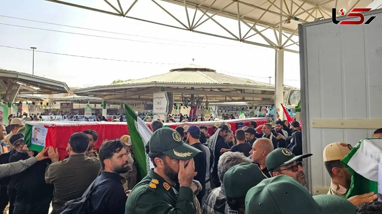 پیکر ۵ شهید ایرانی حملات آمریکا و عربستان، از مرز مهران وارد کشور شد