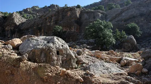 راز قبرهای عظیم و عجیب ایرانیان در خوزستان + عکس