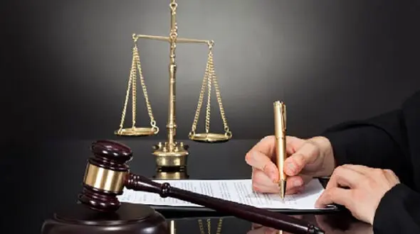 آیا می‌دانید متهم چگونه به دادسرا فراخوانده می‌شود؟