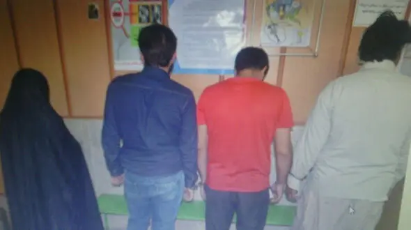 دستگیری 3 مرد و یک زن خارجی گرداننده باند قاچاق هرویین در مشهد + عکس