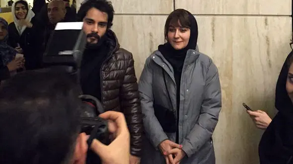 بازیگر خارجی "کیمیا" و همسرش روی فرش قرمز