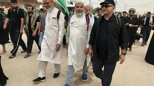 پرویز پرستویی در راهپیمایی اربعین حسینی + عکس