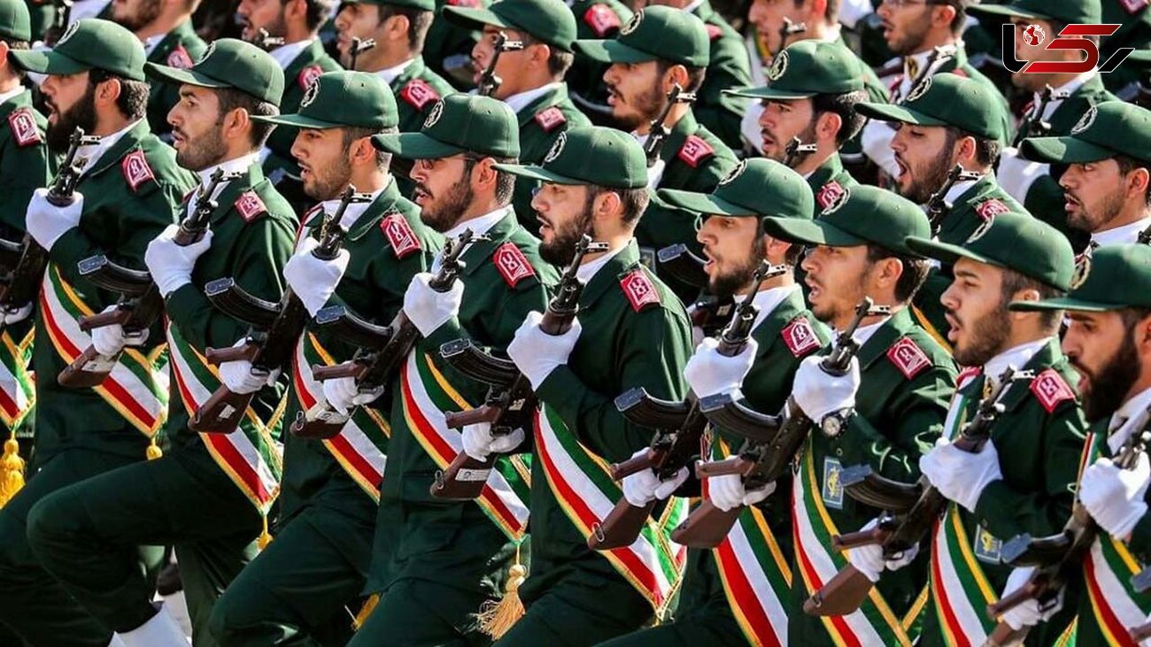 دوم اردیبهشت سالروز تشکیل سپاه پاسداران انقلاب اسلامی / رمز موفقیت سپاه مقابله با تهدیدات دشمن در تمام جبهه‌ها است