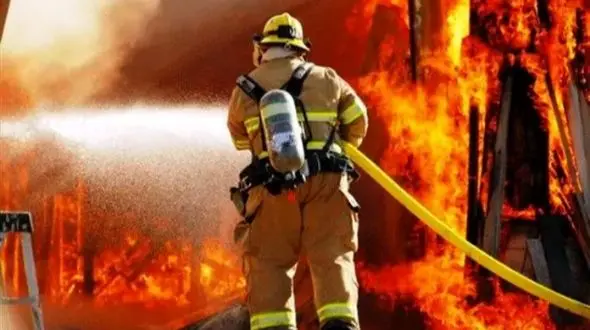 حادثه آتش‌سوزی در شهرک محمودآبادِ قم با ۲ مصدوم