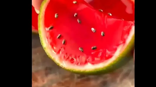 تزئین ژله با حال و هوای تابستان / فیلم