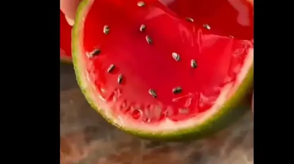 تزئین ژله با حال و هوای تابستان / فیلم