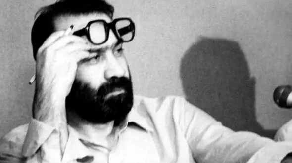 ماجرای شبی که صادق قطب زاده در زندان اوین تیرباران شد/ آخرین سخنرانی قطب زاده درجمع منافقین 