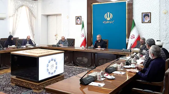 پزشکیان: محتواهای آموزشی تولیدشده در داخل گاه با استانداردهای جهانی فاصله زیادی دارند