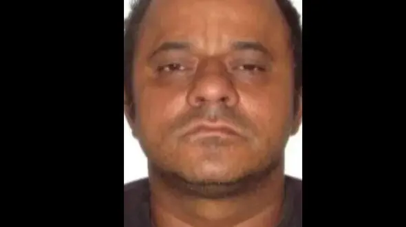 اقدام خجالت آور رهبر یک فرقه عجیب با 3 دختر بچه و یک پسر / شیطان از بدن آنها بیرون رانده شد!+ عکس / برزیل