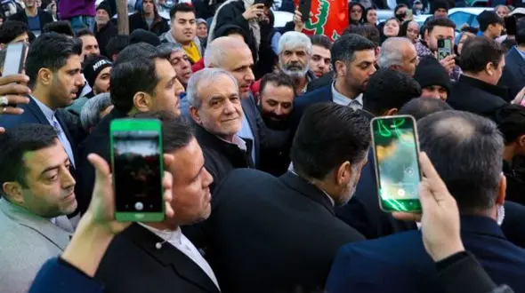 حضور سرزده رئیس‌جمهور در یکی از محلات شهرستان رباط کریم