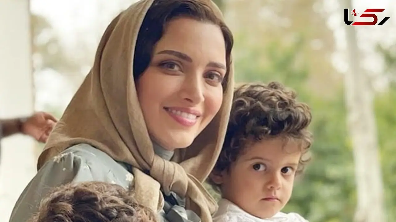 فیلم/جشن تولد شاهانه 6 سالگی آوینا و آنیتا، دوقلوهای دوست داشتی بهنوش طباطبایی در سریال «سووشون» با تم پرنسسی/ جلوه های زیبای خدا تولدتون مبارک...!