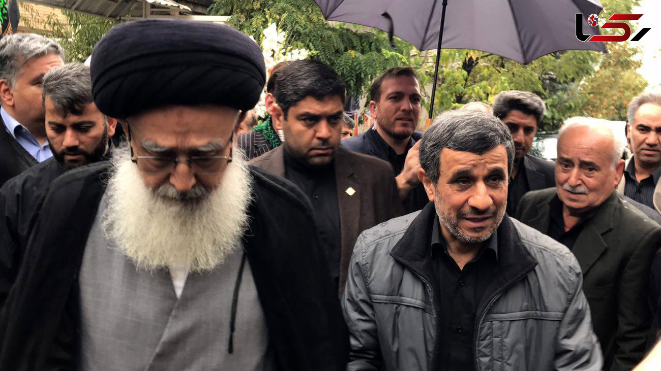 محمود احمدی‌نژاد در مراسم تشییع پیکر برادرش+عکس