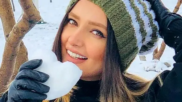 عکس های بازیگران سریال شغال کنار همسر و خانواده شان / از زیبایی دختر مهدی سلطانی  و دختران دوقلوی باربد بابایی تا جوانی و زیبایی مادر نورا محقق ! 