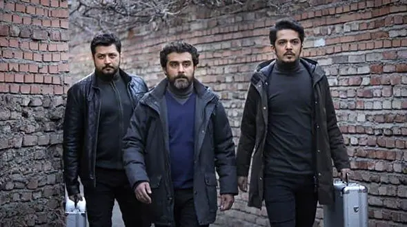 تقدیر نمایندگان مجلس از دست‌اندرکاران سریال گاندو