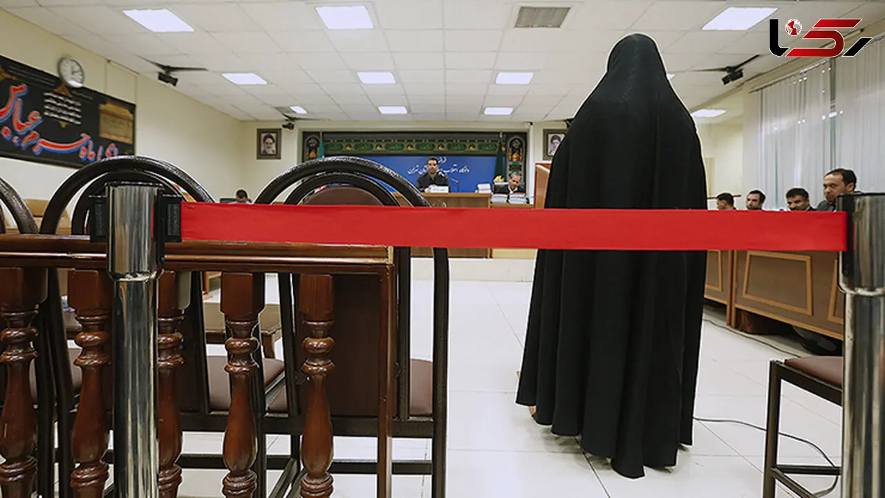 واکنش ها به پوشش متفاوت شبنم نعمت‌زاده در جلسه دادگاه+ عکس