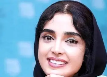 نگاهی به استایل پاییزی با رنگ پاییزی الهه حصاری بازیگر ایرانی + عکس/ چه چشم نواز