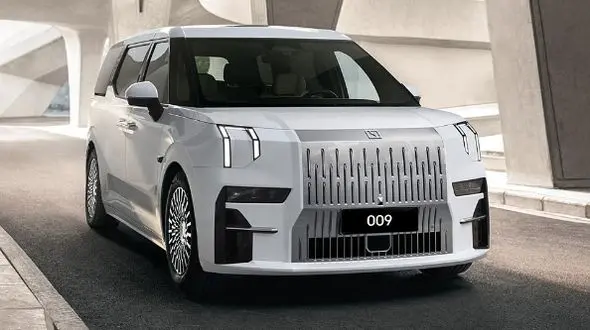 معرفی زیکر 9X؛ شاسی‌بلند لوکس و قدرتمند چینی در نمایشگاه شانگهای