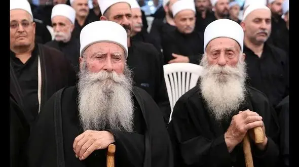 دروزی ها چه کسانی هستند؟ چه می گویند و چه می خواهند؟