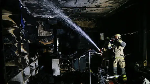 سیرک بزرگ شیراز در آتش سوخت